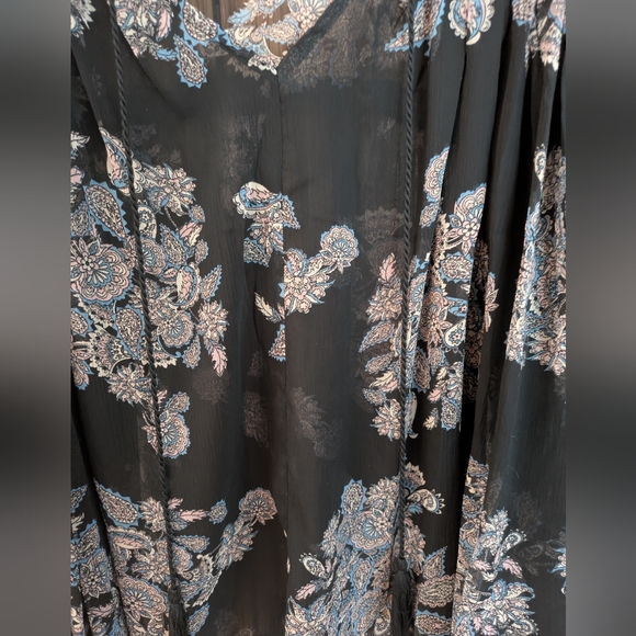 Forever 21 Boho Blouse Size XL - Picture 2 of 5